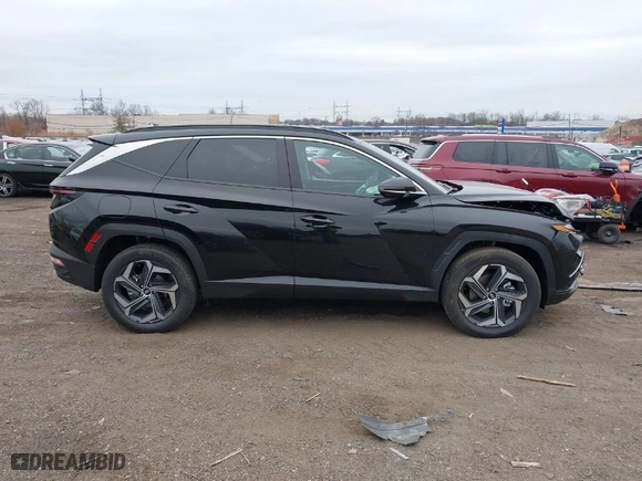 2024 Hyundai Tucson Plug-In Hybrid Limited with VIN KM8JFDD26RU225241, listed as a IAAI auction lot 41028139 with NaN miles. Bid and sale history available at carsss.com. Image 13.