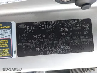 2013 Kia Optima Hybrid EX with VIN KNAGM4ADXD5039535, listed as a IAAI auction lot 41886125 with 1 mi miles. Bid and sale history available at carsss.com. Image 9.