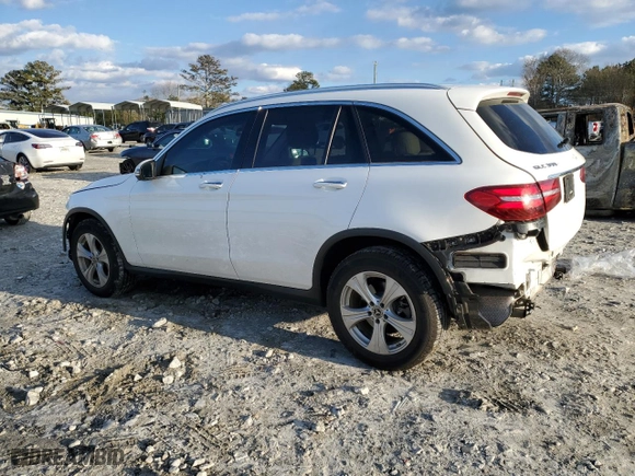 2018 Mercedes-Benz GLC with VIN WDC0G4JB7JV109525, listed as a Copart auction lot 42204395 with 102,641 mi miles and Salvage Title. Bid and sale history available at carsss.com. Image 2.