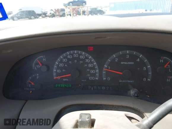 2003 Ford F-150 XLT with VIN 1FTRW07L53KC01651, listed as a IAAI auction lot 41827007 with 233,842 mi miles and . Bid and sale history available at DreamBid. Image 7.
