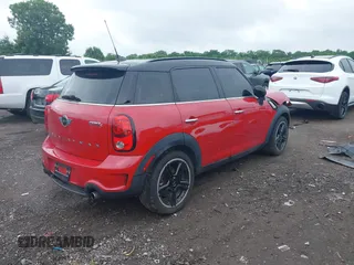 2015 MINI Countryman S with VIN WMWZC3C57FWT04338, listed as a IAAI auction lot 42524134 with 52,137 mi miles and . Bid and sale history available at DreamBid. Image 4.