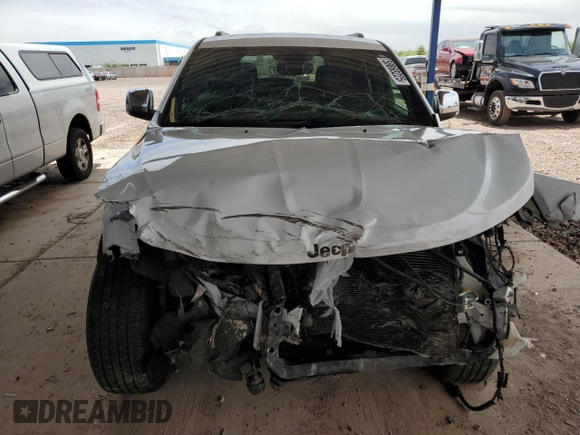 2019 Jeep Grand Cherokee Limited with VIN 1C4RJEBG6KC715443, listed as a Copart auction lot 58868225 with 97,888 mi miles and Salvage title. Bid and sale history available at DreamBid. Image 5.