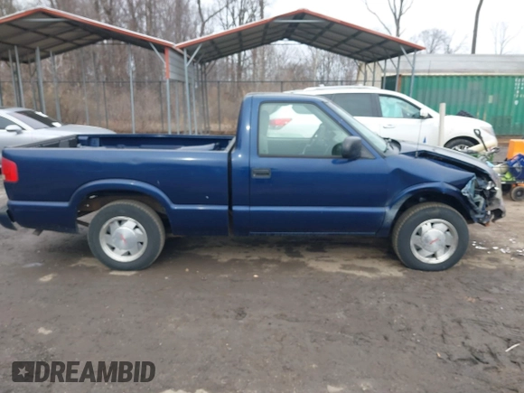 2003 GMC Sonoma SLS with VIN 1GTCS14H138228849, listed as a IAAI auction lot 41541363 with 217,969 mi miles. Bid and sale history available at carsss.com. Image 13.