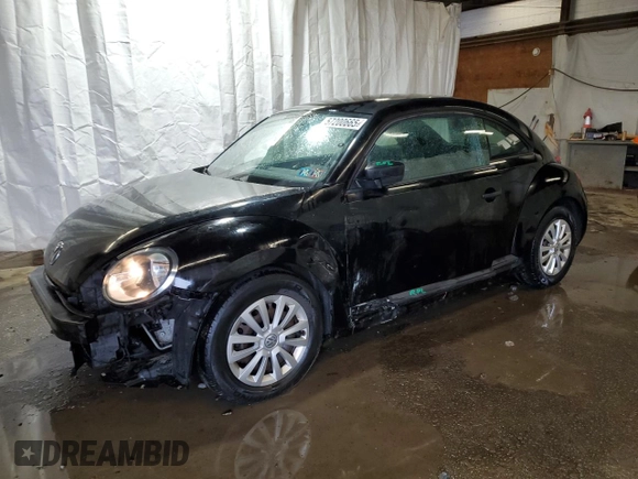 2012 Volkswagen Beetle Entry с VIN 3VWFP7AT2CM645108, выставлен на аукционе Copart как лот 57200665 с пробегом 190 185 миль миль и Списание • Salvage title. История ставок и продаж доступна на DreamBid. Изображение 1.