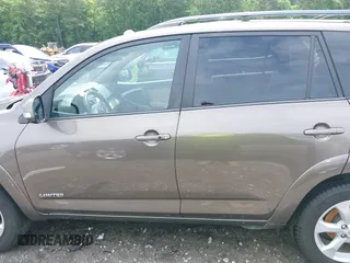 2012 Toyota RAV4 Limited с VIN 2T3DF4DV7CW196161, выставлен на аукционе IAAI как лот 42469616 с пробегом 256 251 миль миль и . История ставок и продаж доступна на DreamBid. Изображение 15.