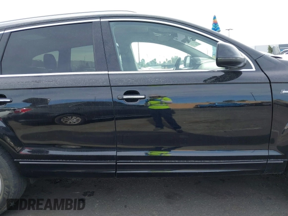 2015 Audi Q7 3.0T Premium with VIN WA1CGAFE7FD033123, listed as a IAAI auction lot 41376164 with 96,787 mi miles. Bid and sale history available at carsss.com. Image 14.