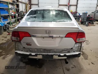 2010 Honda Civic z VIN 2HGFA1F23AH041808, wystawiony jako Copart lot #44968965 z przebiegiem 188 007 mil mil oraz Szkoda całkowita • Salvage title. Historia ofert i sprzedaży dostępna na DreamBid. Obrazek 6.