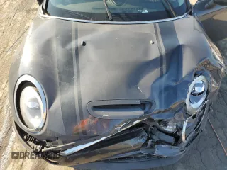 2018 MINI Clubman Cooper S with VIN WMWLN9C57J2E50986, listed as a Copart auction lot 77597404 with 107,606 mi miles and Salvage Title. Bid and sale history available at carsss.com. Image 11.