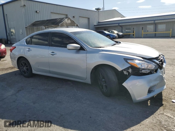 2016 Nissan Altima SR z VIN 1N4AL3AP1GC245512, wystawiony jako Copart lot #63930185 z przebiegiem 127 594 mil mil oraz Szkoda całkowita • Salvage title. Historia ofert i sprzedaży dostępna na DreamBid. Obrazek 4.