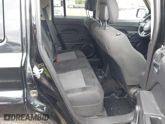 2016 Jeep Patriot Sport with VIN 1C4NJPBB9GD554487, listed as a IAAI auction lot 42796788 with 151,086 mi miles and . Bid and sale history available at DreamBid. Image 8.