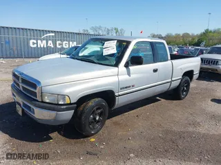 1996 Dodge Ram 1500 with VIN 3B7HC13Y3TG157426, listed as a IAAI auction lot 42007340 with 138,351 mi miles. Bid and sale history available at carsss.com. Image 2.