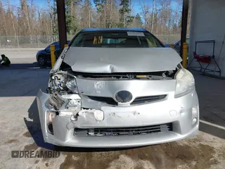 2010 Toyota Prius II with VIN JTDKN3DU4A0147576, listed as a IAAI auction lot 41884045 with 228,018 mi miles. Bid and sale history available at carsss.com. Image 6.