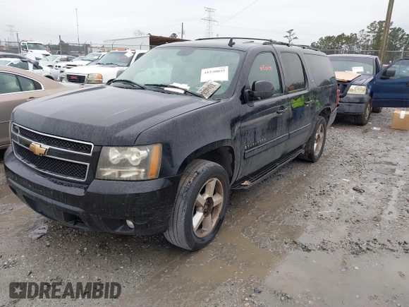 2007 Chevrolet Suburban LT with VIN 3GNFC16J47G118072, listed as a IAAI auction lot 41530035 with Not Provided miles and . Bid and sale history available at DreamBid. Image 2.