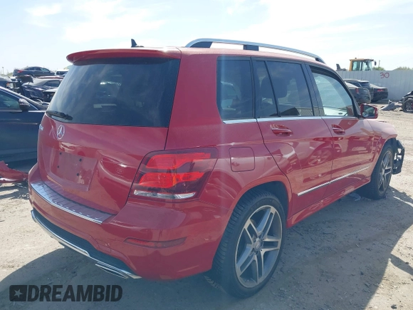 2014 Mercedes-Benz GLK 350 z VIN WDCGG5HB5EG172367, wystawiony jako IAAI lot #41825568 z przebiegiem 33 239 mil mil oraz . Historia ofert i sprzedaży dostępna na DreamBid. Obrazek 4.