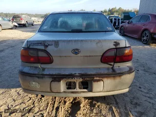 1998 Chevrolet Malibu LS with VIN 1G1NE52M2WY120714, listed as a Copart auction lot 79208854 with 194,826 mi miles and Clean Title. Bid and sale history available at carsss.com. Image 6.