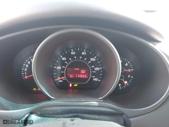 2015 Kia Soul with VIN KNDJN2A22F7770587, listed as a IAAI auction lot 42100497 with 114,933 mi miles. Bid and sale history available at carsss.com. Image 7.