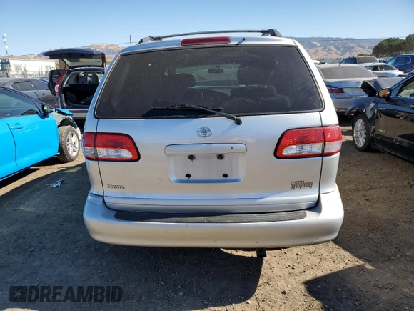 2002 Toyota Sienna LE with VIN 4T3ZF13C62U503080, listed as a Copart auction lot 76795704 with 0 mi miles and Non Repairable. Bid and sale history available at carsss.com. Image 6.
