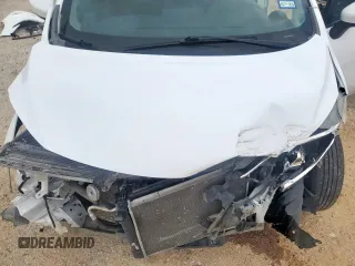 2017 Nissan Note S Plus z VIN 3N1CE2CP8HL359309, wystawiony jako Copart lot #57729915 z przebiegiem 73 534 mil mil oraz Szkoda całkowita • Salvage title. Historia ofert i sprzedaży dostępna na DreamBid. Obrazek 11.