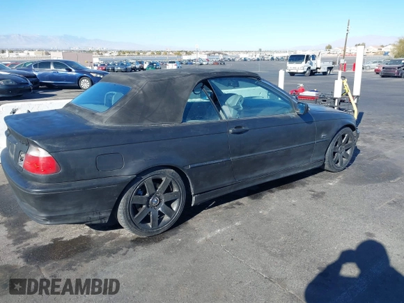 2002 BMW 3 Series 325Ci with VIN WBABS33492PG86133, listed as a IAAI auction lot 41388226 with 174,359 mi miles and . Bid and sale history available at DreamBid. Image 4.