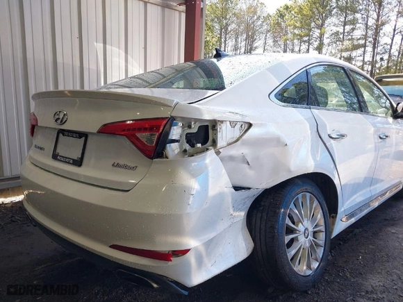 2015 Hyundai Sonata 2.4L Sport with VIN 5NPE34AFXFH097985, listed as a IAAI auction lot 41864736 with 111,090 mi miles. Bid and sale history available at carsss.com. Image 6.