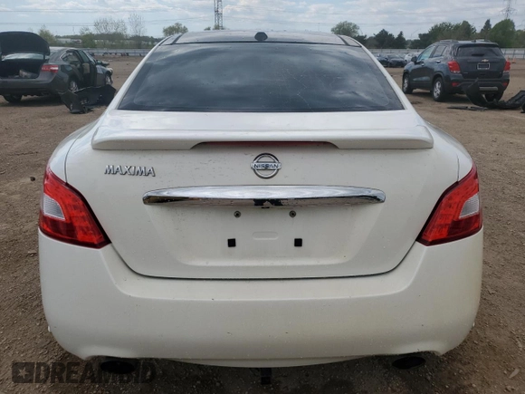 2010 Nissan Maxima SV z VIN 1N4AA5AP5AC864719, wystawiony jako Copart lot #55895605 z przebiegiem 190 020 mil mil oraz Szkoda całkowita • Salvage title. Historia ofert i sprzedaży dostępna na DreamBid. Obrazek 6.