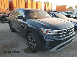 2021 Volkswagen Atlas SEL Premium z VIN 1V2TC2CA0MC204403, wystawiony jako Copart lot #83546004 z przebiegiem 30 314 mil mil oraz Szkoda całkowita • Salvage title. Historia ofert i sprzedaży dostępna na DreamBid. Obrazek 4.