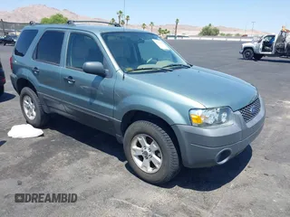 2005 Ford Escape XLT with VIN 1FMYU93175KC21568, listed as a IAAI auction lot 42581547 with 134,721 mi miles and . Bid and sale history available at DreamBid. Image 1.