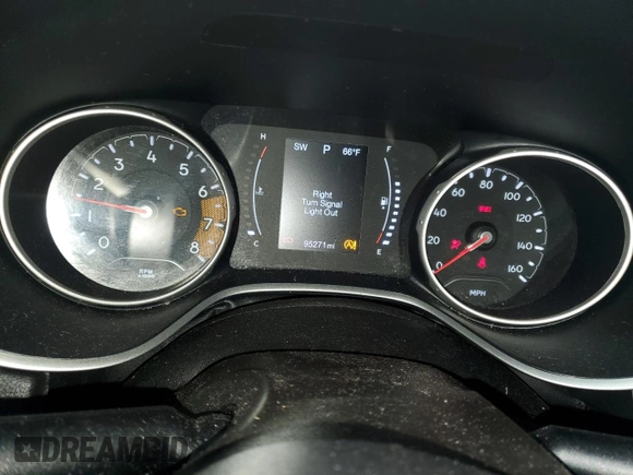 2019 Jeep Compass Latitude z VIN 3C4NJDBB5KT682761, wystawiony jako Copart lot #54746755 z przebiegiem 95 271 mil mil oraz Szkoda całkowita • Salvage title. Historia ofert i sprzedaży dostępna na DreamBid. Obrazek 9.