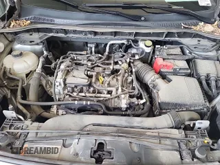 2022 Ford Escape SE z VIN 1FMCU0G61NUB33373, wystawiony jako IAAI lot #42791529 z przebiegiem 56 067 mil mil oraz . Historia ofert i sprzedaży dostępna na DreamBid. Obrazek 22.
