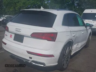 2018 Audi SQ5 Premium Plus with VIN WA1A4AFYXJ2061822, listed as a IAAI auction lot 42491226 with 122,635 mi miles and . Bid and sale history available at DreamBid. Image 4.