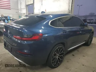 2019 BMW X4 xDrive30i with VIN 5UXUJ3C53KLG53089, listed as a Copart auction lot 88890795 with 63,913 mi miles and Salvage Title. Bid and sale history available at carsss.com. Image 3.
