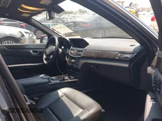 2012 Mercedes-Benz E 350 Luxury with VIN WDDHF5KB7CA571647, listed as a IAAI auction lot 42754323 with 252,078 mi miles and . Bid and sale history available at DreamBid. Image 5.