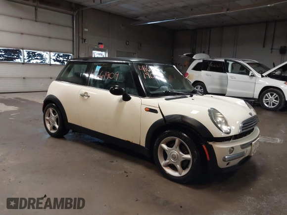 2004 MINI Hardtop with VIN WMWRC33404TC48963, listed as a IAAI auction lot 41661909 with 182,532 mi miles and . Bid and sale history available at DreamBid. Image 1.
