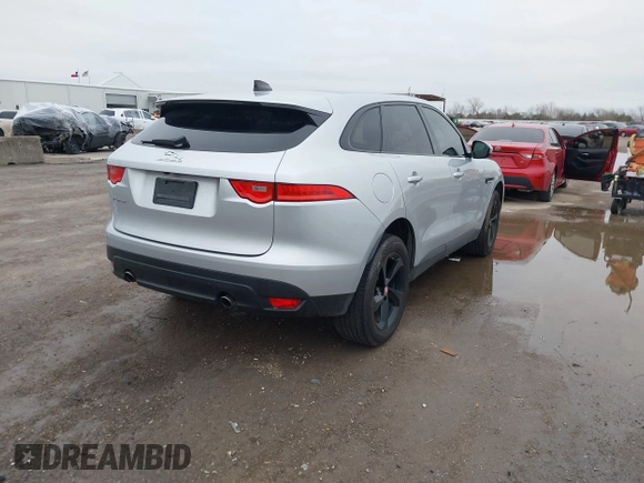 2020 Jaguar F-Pace 25t Premium z VIN SADCJ2FX2LA620720, wystawiony jako IAAI lot #41704850 z przebiegiem 57 113 mil mil oraz . Historia ofert i sprzedaży dostępna na DreamBid. Obrazek 4.