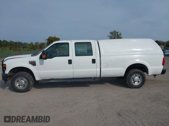 2010 Ford F-250 XL with VIN 1FTSW2BR0AEB16737, listed as a IAAI auction lot 37655253 with 71,416 mi miles and . Bid and sale history available at DreamBid. Image 14.