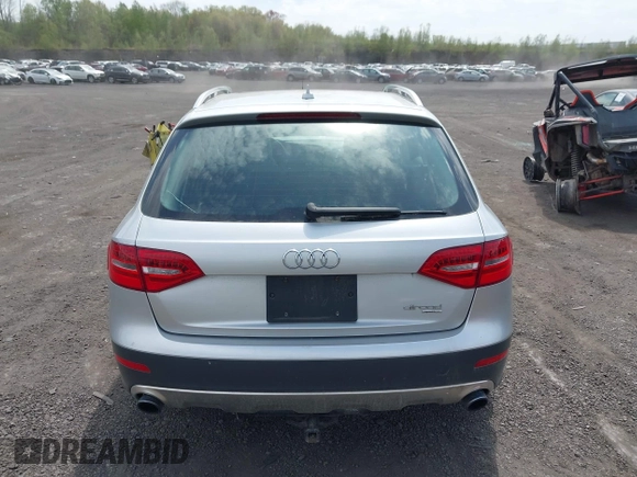 2013 Audi allroad A4 Premium z VIN WA19FAFLXDA194947, wystawiony jako IAAI lot #42151323 z przebiegiem 124 527 mil mil oraz . Historia ofert i sprzedaży dostępna na DreamBid. Obrazek 16.