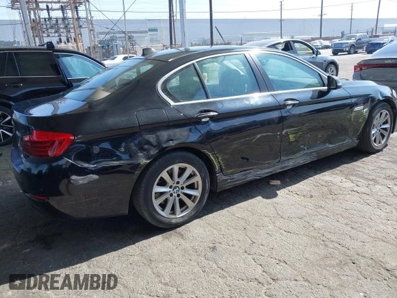 2015 BMW 5 Series 528i с VIN WBA5A5C5XFD514508, выставлен на аукционе IAAI как лот 42666728 с пробегом 122 581 миль миль и . История ставок и продаж доступна на DreamBid. Изображение 4.