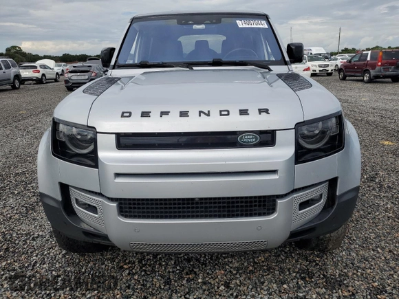 2020 Land Rover Defender HSE with VIN SALE1EEU3L2004783, listed as a Copart auction lot 74007044 with Not provided miles and Non repairable. Bid and sale history available at DreamBid. Image 5.
