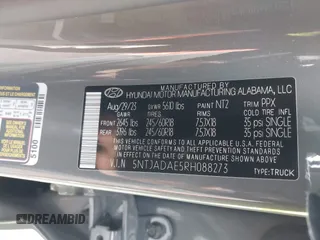 2024 Hyundai Santa Cruz SE z VIN 5NTJADAE5RH088273, wystawiony jako IAAI lot #41563660 z przebiegiem 14 873 mil mil oraz . Historia ofert i sprzedaży dostępna na DreamBid. Obrazek 9.