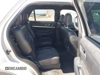 2018 Ford Explorer XLT z VIN 1FM5K7D87JGA54926, wystawiony jako IAAI lot #42088449 z przebiegiem 247 391 mil mil oraz . Historia ofert i sprzedaży dostępna na DreamBid. Obrazek 8.