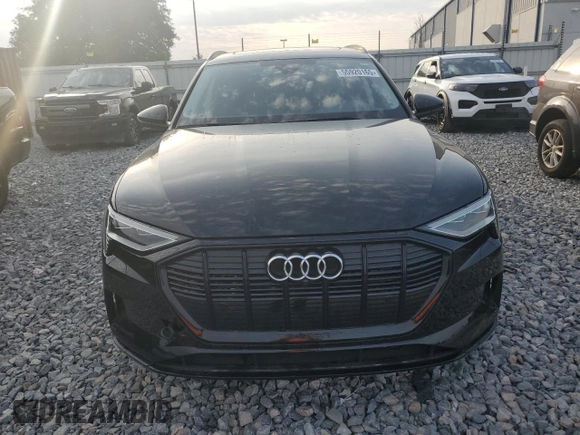 2023 Audi e-tron Premium with VIN WA1AAAGE3PB025279, listed as a Copart auction lot 55920165 with 28,535 mi miles and Salvage Title. Bid and sale history available at DreamBid. Image 5.