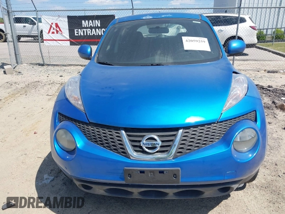 2011 Nissan Juke SL with VIN JN8AF5MV6BT015680, listed as a IAAI auction lot 42059259 with 105,704 mi miles. Bid and sale history available at carsss.com. Image 6.