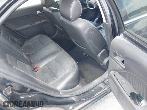 2007 Ford Fusion SEL with VIN 3FAHP08177R275294, listed as a IAAI auction lot 39447301 with 211,258 mi miles. Bid and sale history available at carsss.com. Image 8.