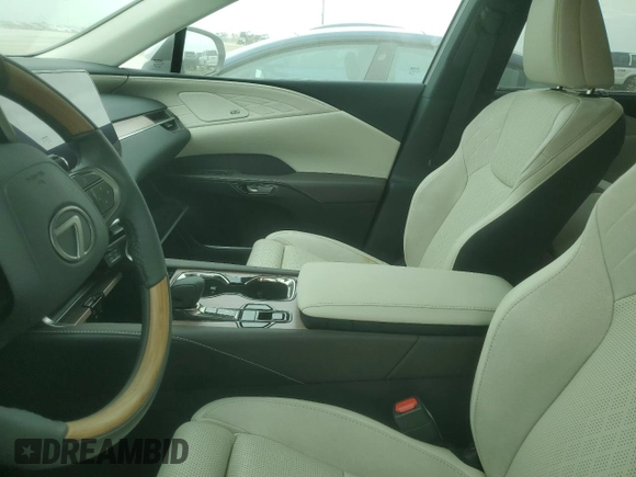 2024 Lexus RX with VIN 2T2BAMBA6RC033988, listed as a Copart auction lot 74774564 with Not Provided miles and Non Repairable. Bid and sale history available at carsss.com. Image 7.