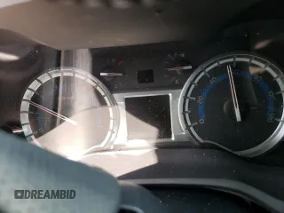 2018 Toyota 4Runner SR5 z VIN JTEBU5JR6J5485820, wystawiony jako Copart lot #57053075 z przebiegiem Nie podano mil oraz Szkoda całkowita • Salvage title. Historia ofert i sprzedaży dostępna na DreamBid. Obrazek 9.
