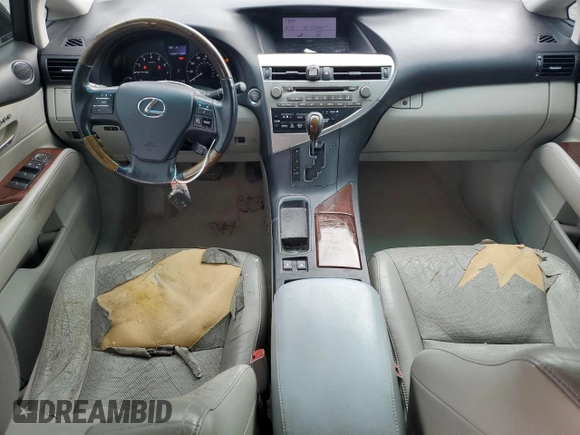 2010 Lexus RX 350 z VIN 2T2BK1BA8AC046998, wystawiony jako Copart lot #57472235 z przebiegiem 186 783 mil mil oraz Szkoda całkowita • Salvage title. Historia ofert i sprzedaży dostępna na DreamBid. Obrazek 8.