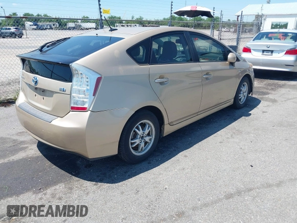 2011 Toyota Prius I z VIN JTDKN3DU5B1366459, wystawiony jako IAAI lot #42247607 z przebiegiem 150 700 mil mil oraz . Historia ofert i sprzedaży dostępna na DreamBid. Obrazek 4.