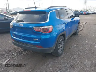 2017 Jeep Compass Latitude z VIN 3C4NJDBB3HT651274, wystawiony jako IAAI lot #42081489 z przebiegiem 127 276 mil mil oraz . Historia ofert i sprzedaży dostępna na DreamBid. Obrazek 4.