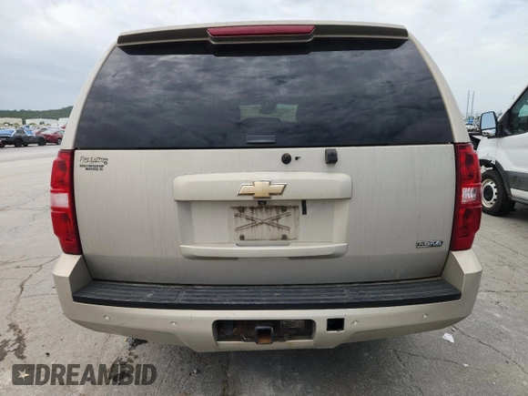 2007 Chevrolet Suburban LTZ with VIN 1GNFK16367J191544, listed as a Copart auction lot 63762045 with 246,646 mi miles and Clean title. Bid and sale history available at DreamBid. Image 6.