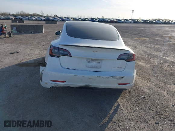2023 Tesla Model 3 Performance z VIN 5YJ3E1EC5PF689620, wystawiony jako IAAI lot #41814112 z przebiegiem Nie podano mil oraz . Historia ofert i sprzedaży dostępna na DreamBid. Obrazek 16.